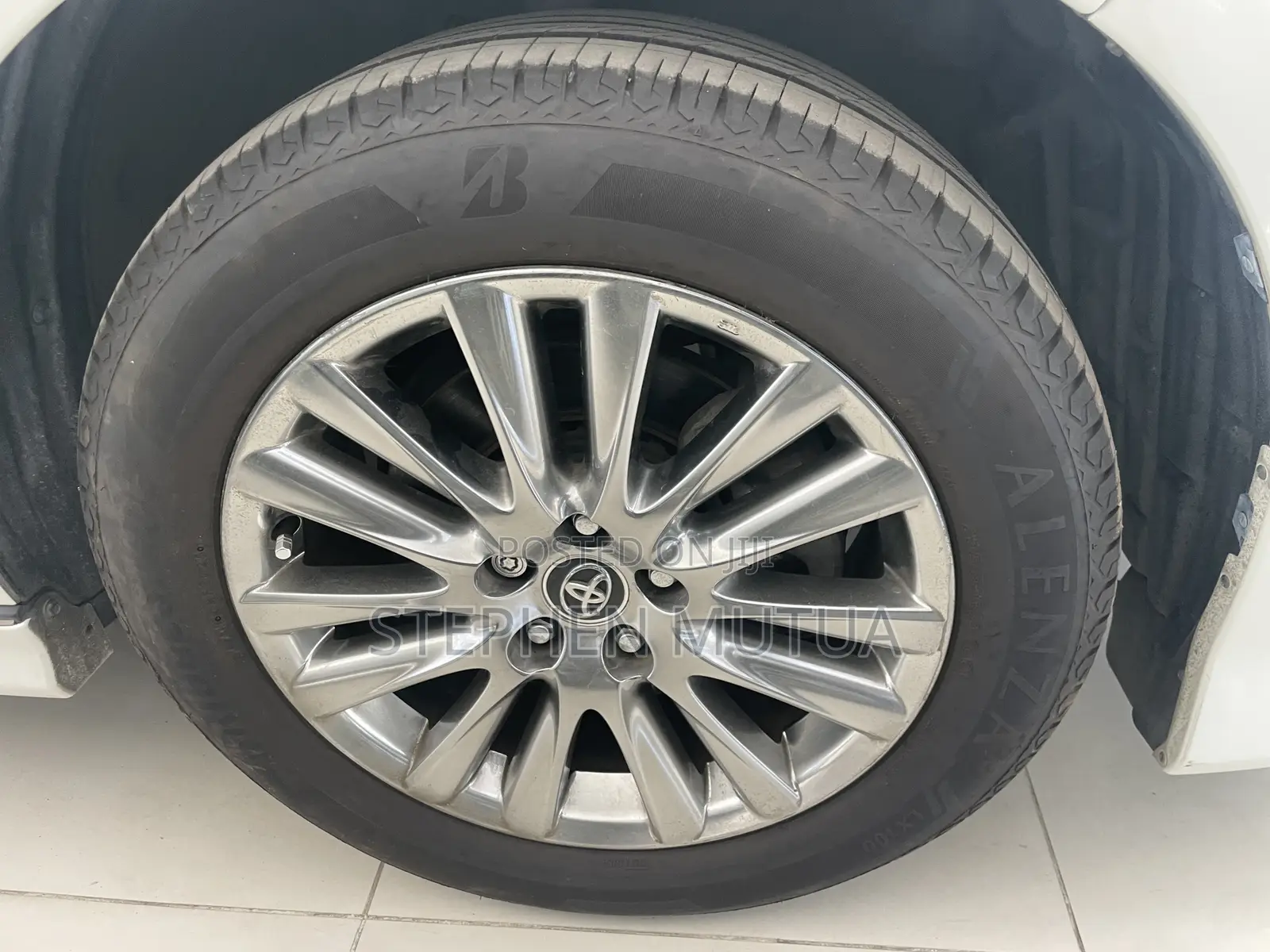 Toyota Harrier 2.0 2018 White