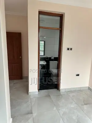 5bdrm Maisonette in 4 Th Street Avenue, Old Junction for rent