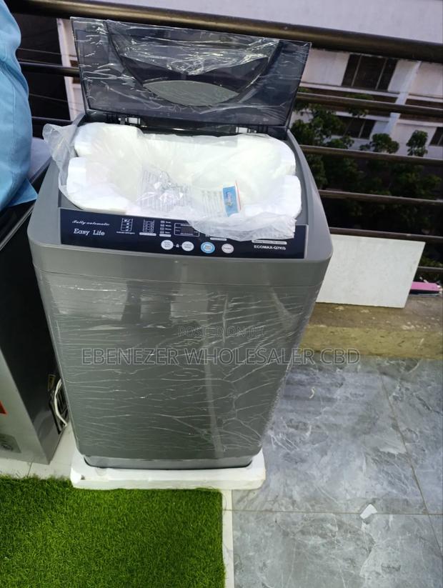 Top Loading Washing Machine - thumbnail 2