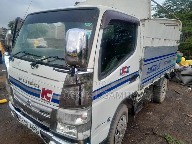 Mitsubishi Fuso Canter - thumbnail 4