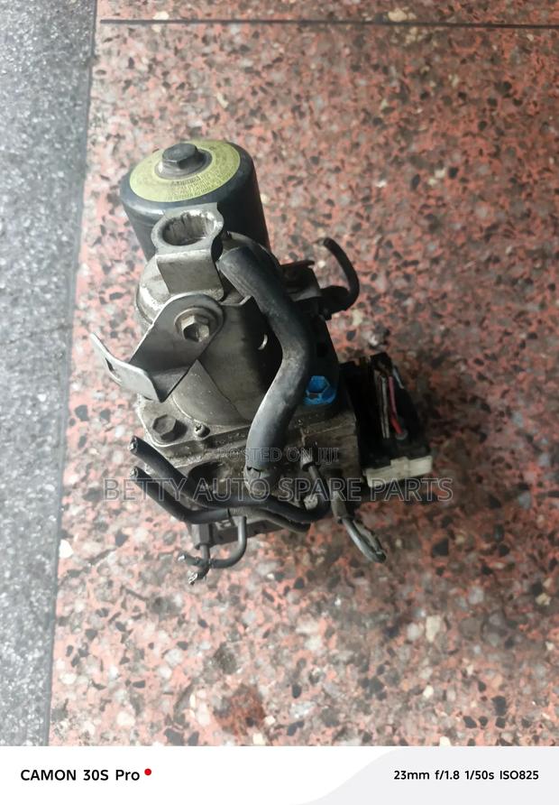 Toyota Harrier Hybrid Abs Pump