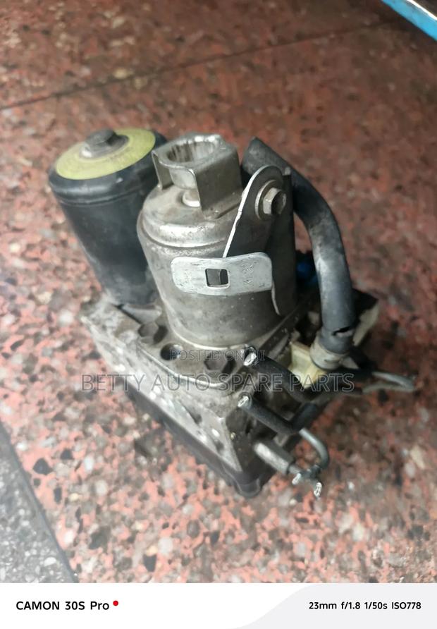 Toyota Harrier Hybrid Abs Pump - thumbnail 3