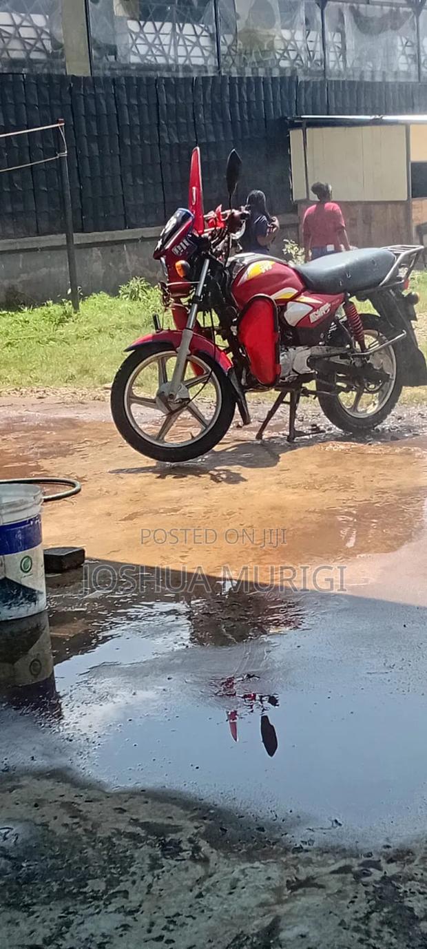 TVS HLX Plus ES 2021 Red - thumbnail 4