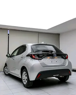 Toyota Yaris 2019 Silver