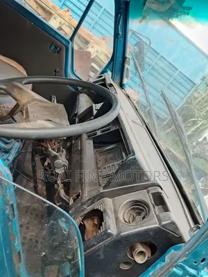 Toyota Dyna 1997 Blue