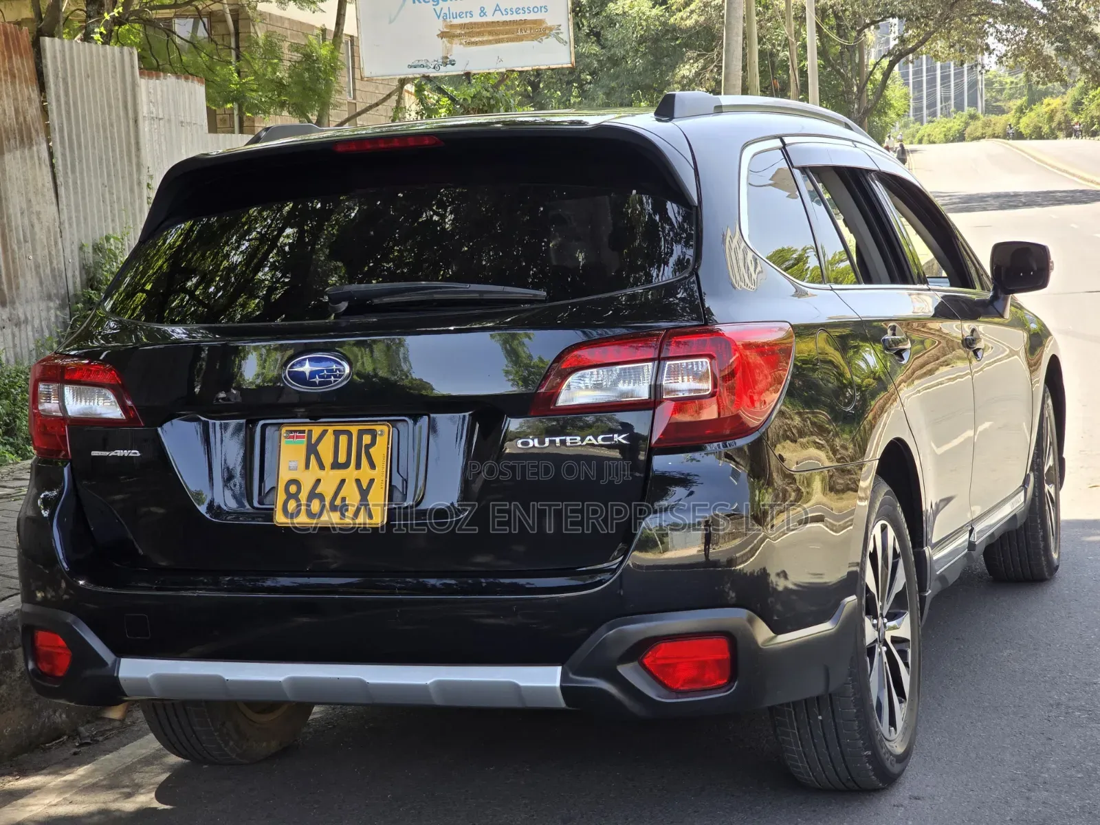 Subaru Outback 2.5i Limited AWD 2017 Black