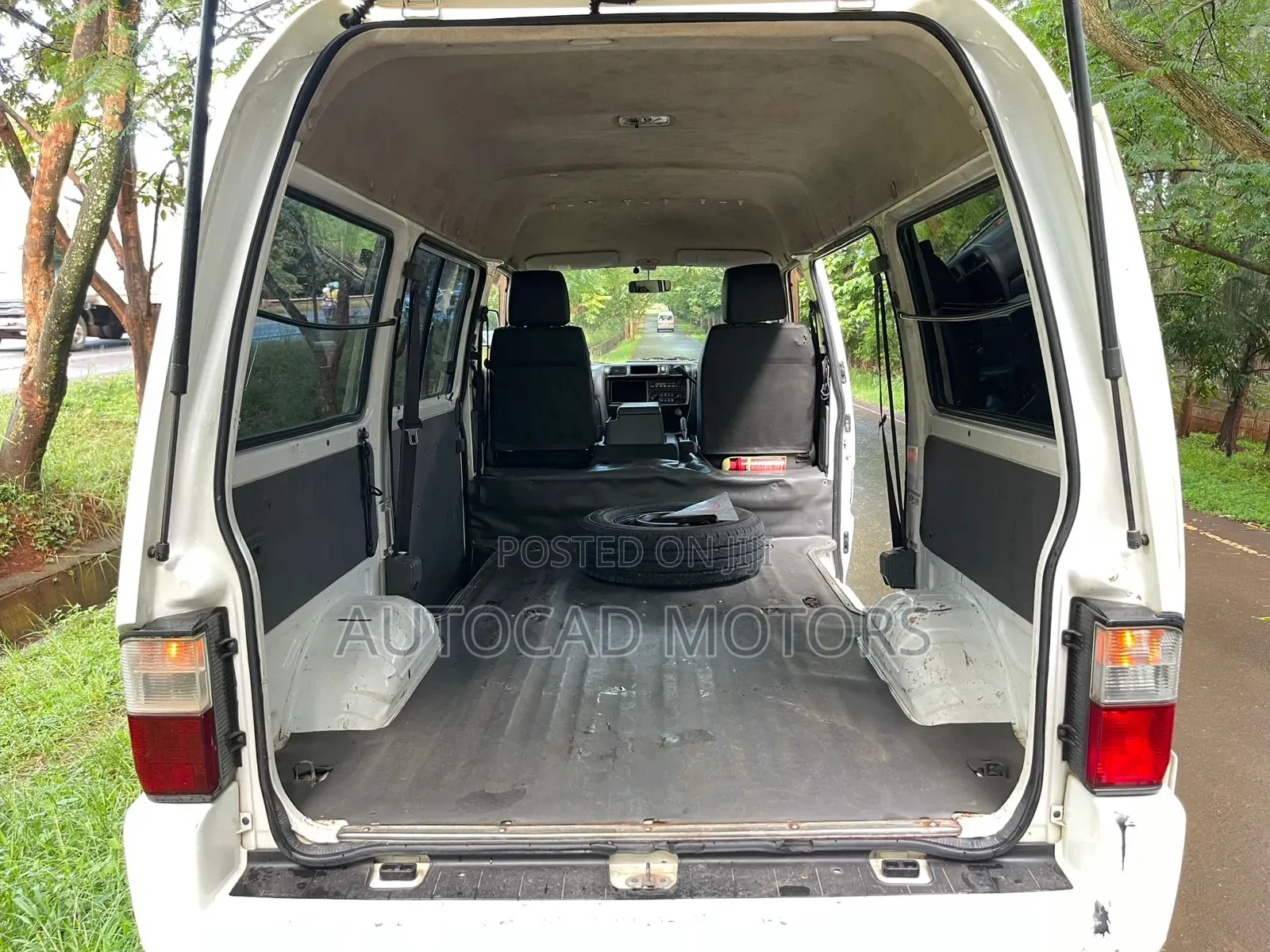 Mazda Bongo 2016 White