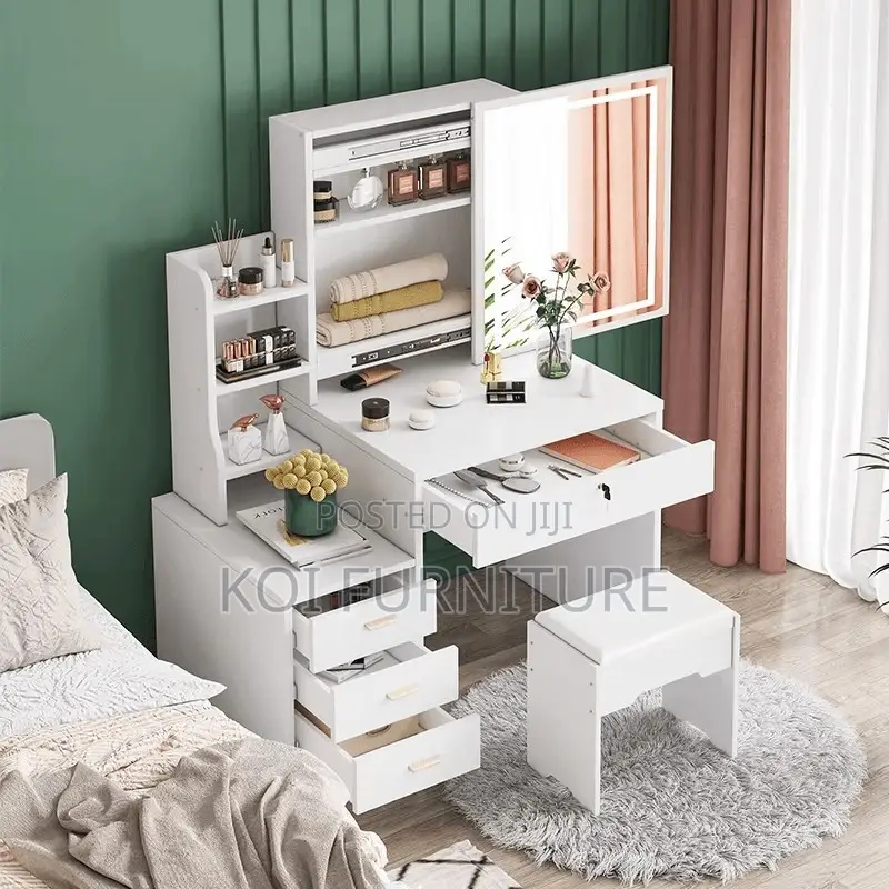 Dressers; White Elegant Vanity Dressing Room Vanity Set
