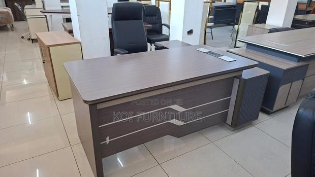 Office Desk; 1.8 Meters Executive Premium Commanding Desk - thumbnail 8