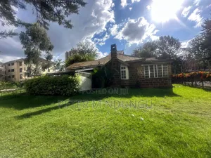 Kilimani-Very Prime and Rare Gem; 1.22acres , Title