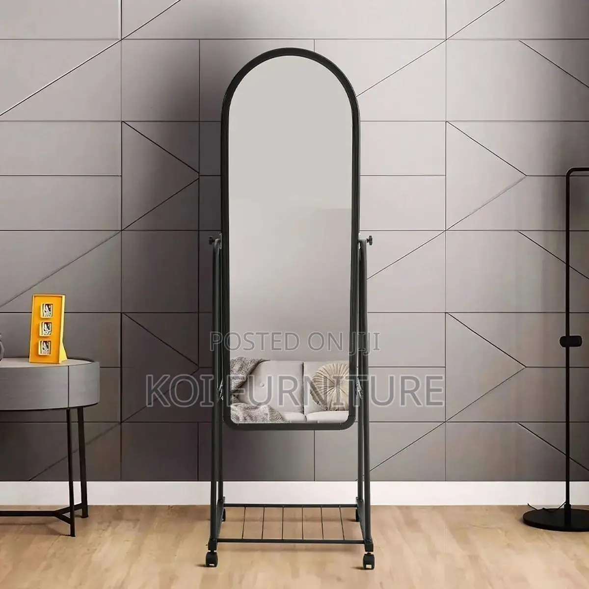 Dressers; Home Dressing Mirror With Rolling Casters