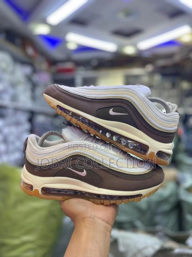 Nike Airmax 97 “ Crepe Brown “
Quality Sneakers