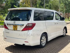 Toyota Alphard 2010 White