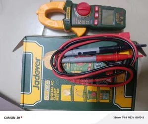 Digital Ac Clamp Meter