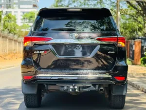 Toyota Fortuner 2.8 D AWD 2019 Black