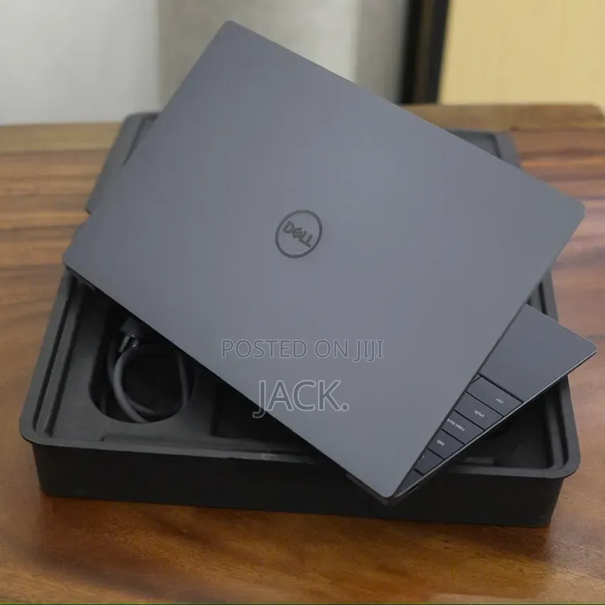 New Laptop Dell XPS 13 (9350) 16GB Intel Core Ultra 7 SSD 512GB