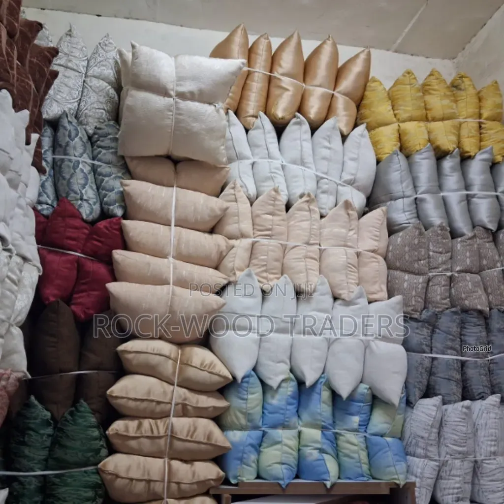 Cosy Throw Pillows 5pcs