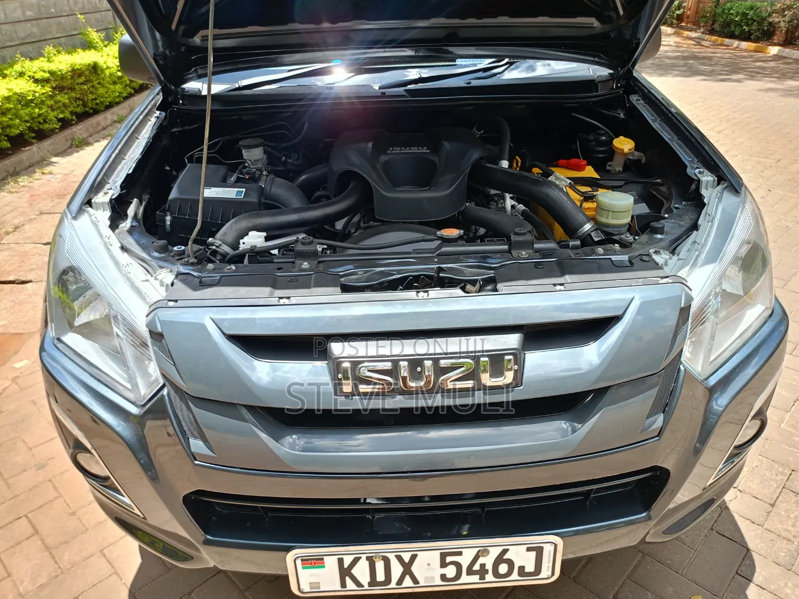 Isuzu D-MAX 2018 Gray