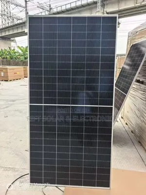Latest 625 Watts - 49 Volts Bifacial Grade 1 Monocrystalline Halfcell
