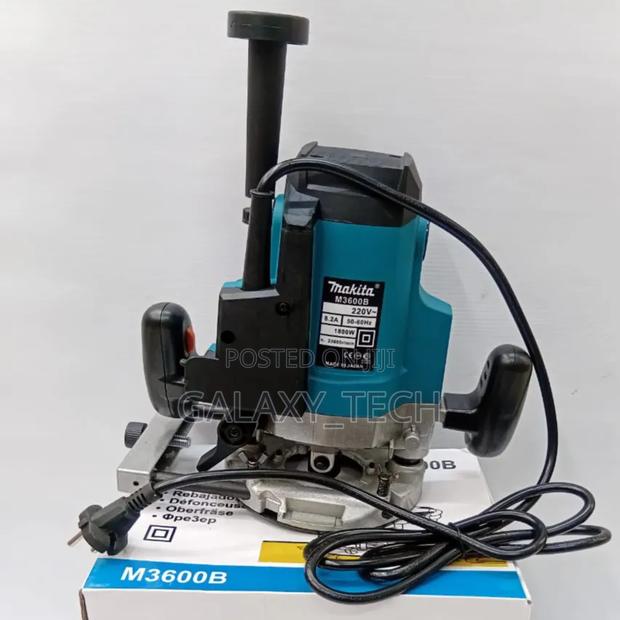 Makita M3600b Plunge Wood Router