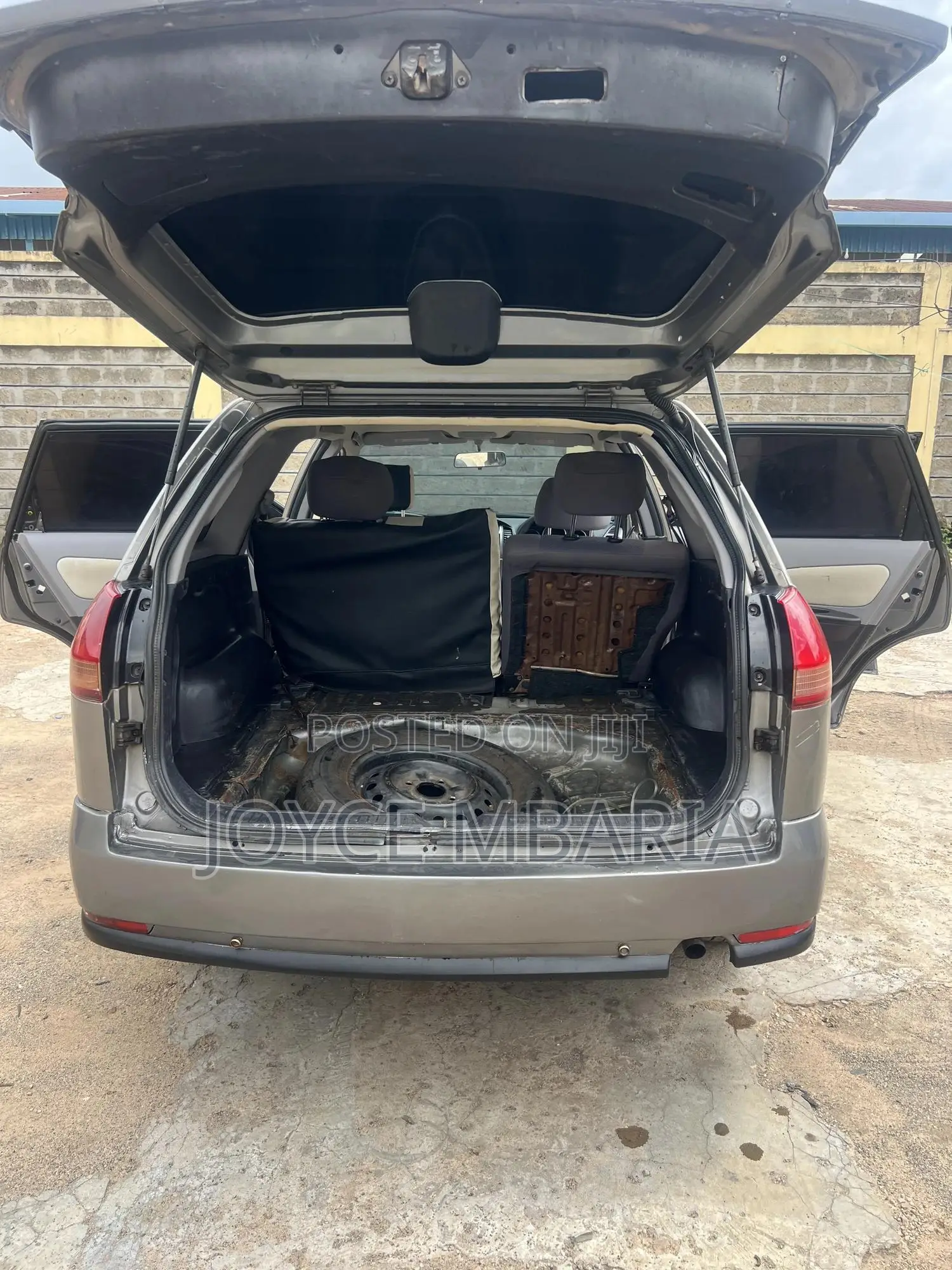 Nissan Wingroad 2006 Gray