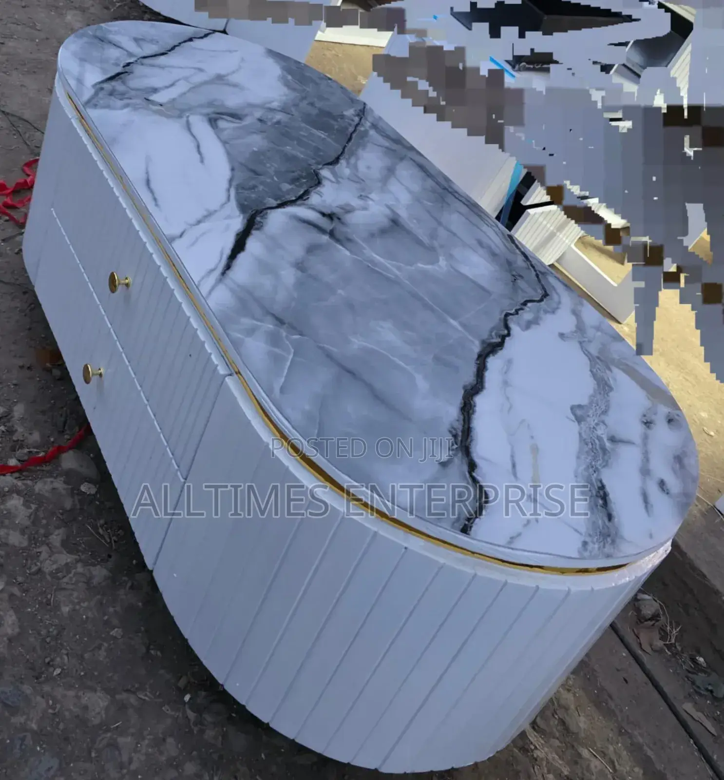 Round Executive Modern Executive Lamating Marble Table