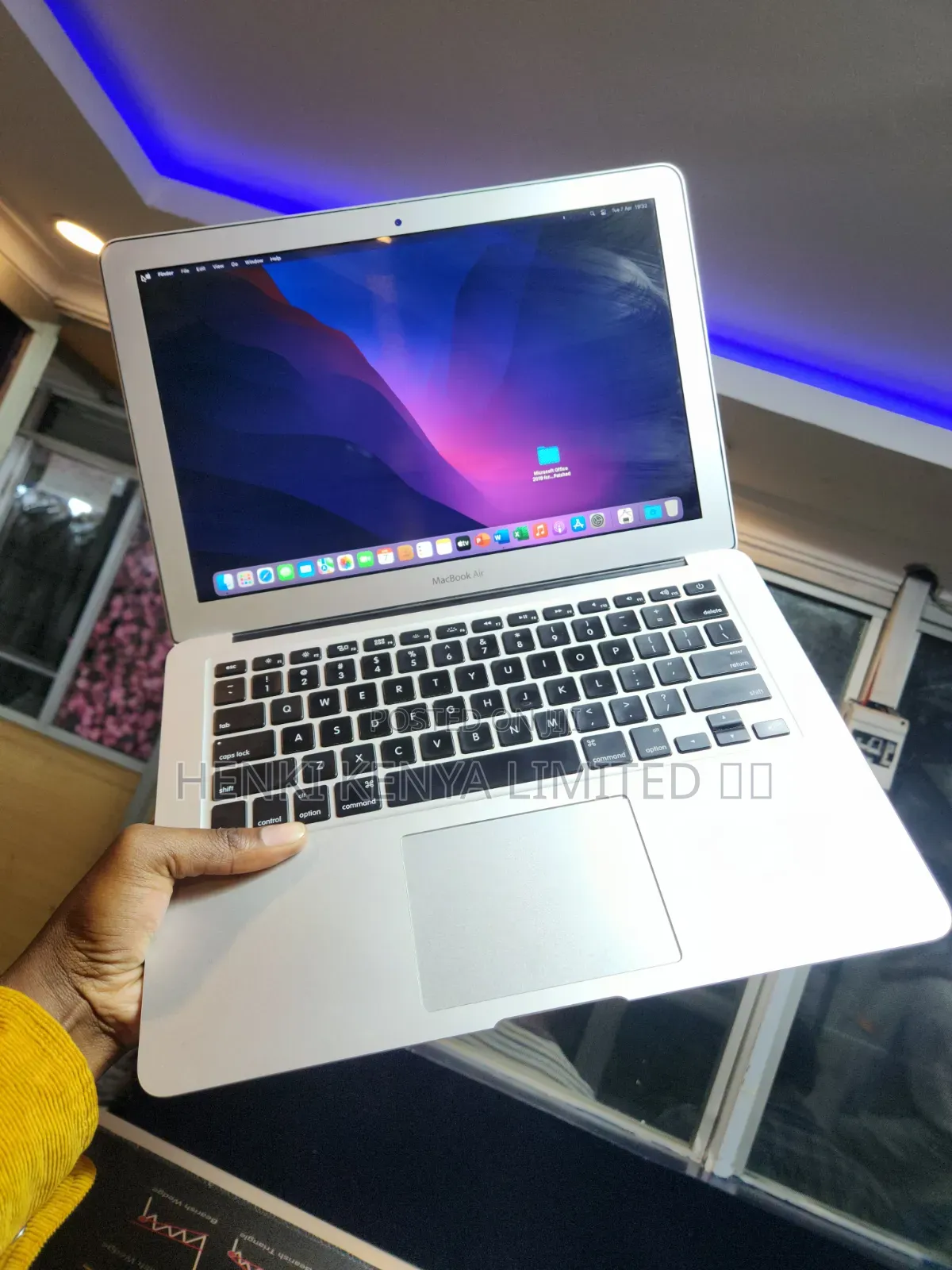 Laptop Apple MacBook Air 2017 8GB Intel Core i5 SSD 128GB