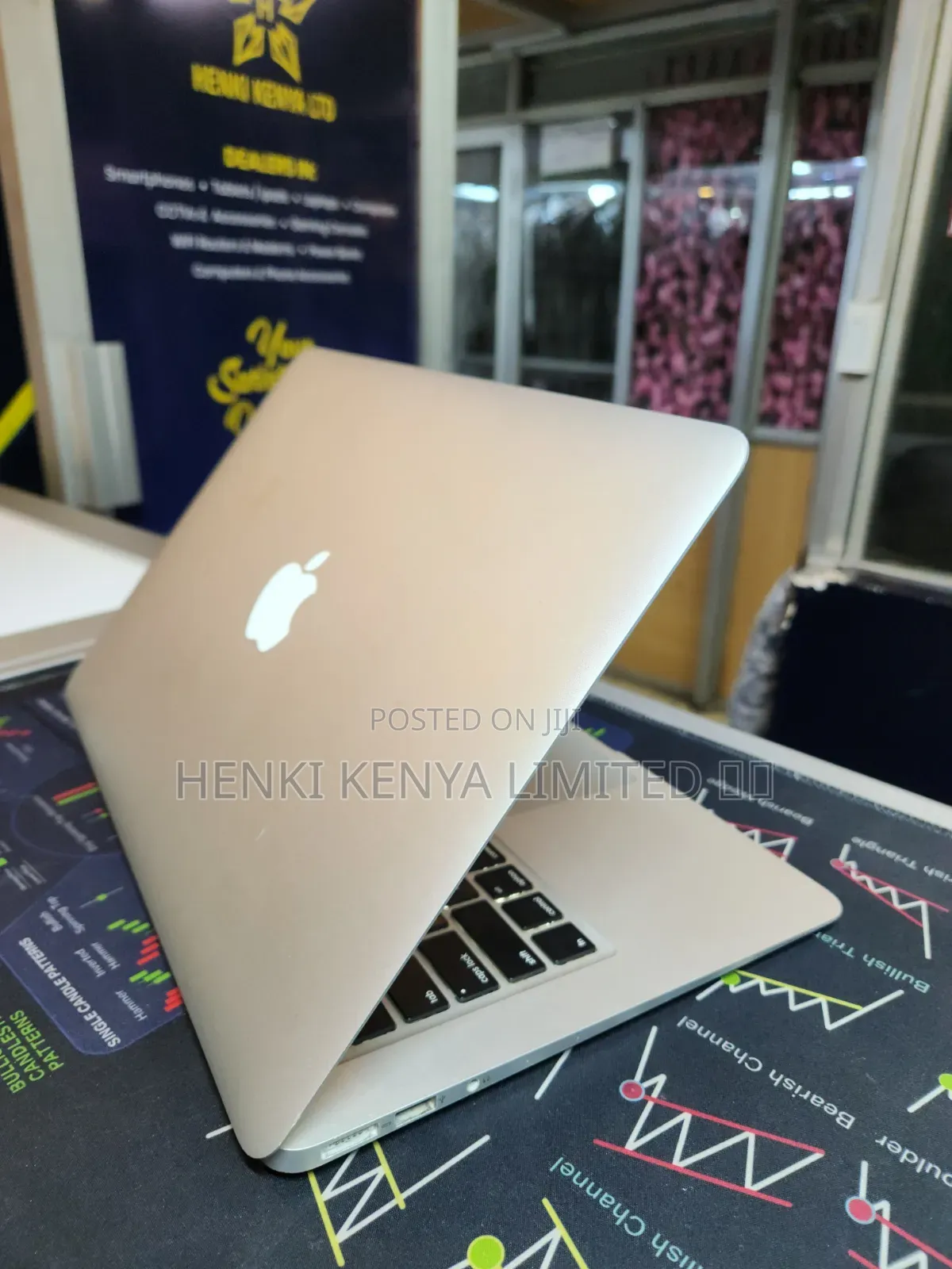 Laptop Apple MacBook Air 2017 8GB Intel Core i5 SSD 128GB