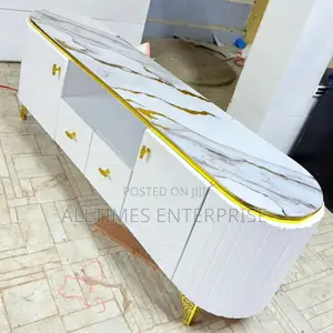 6 FTS Modern Executive Tv Stand