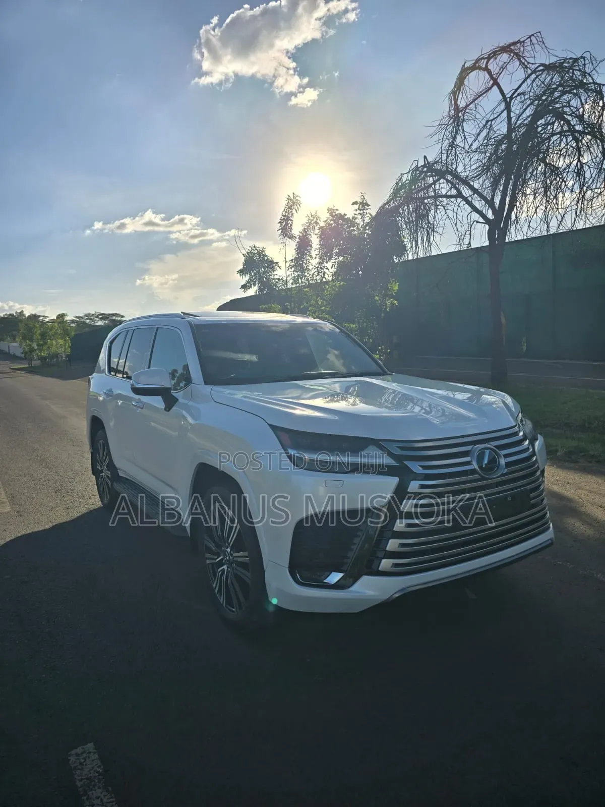 Lexus LX 500d 2022 White