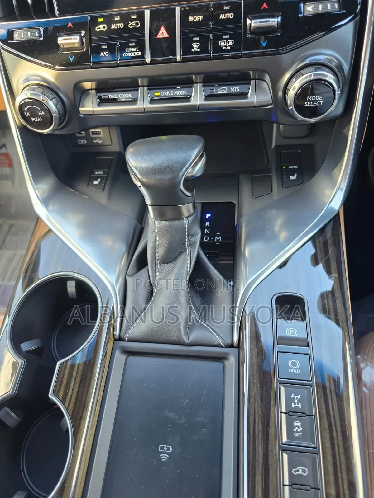 Lexus LX 500d 2022 White