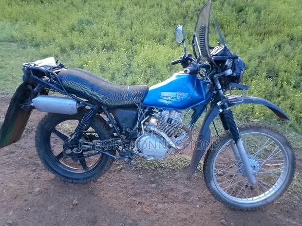Motorcycle 2006 Blue - main view