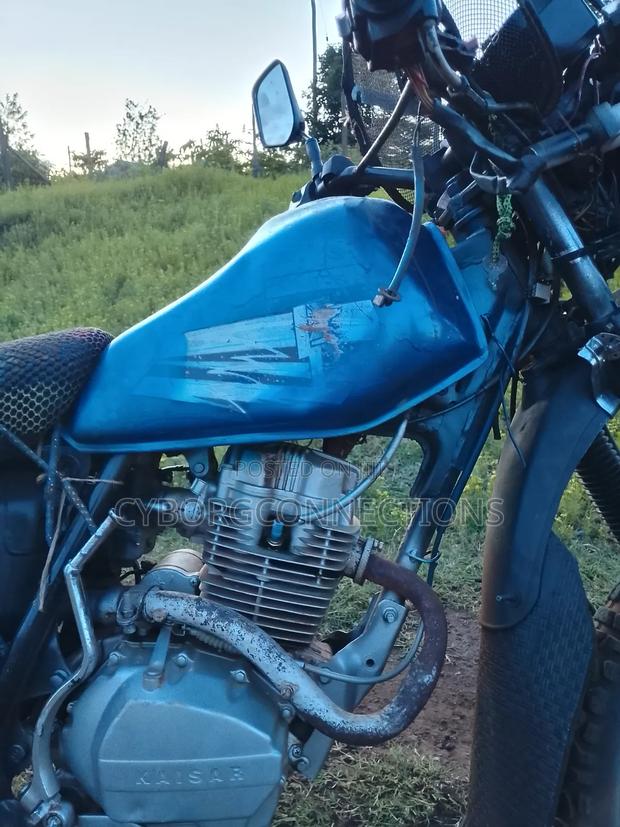 Motorcycle 2006 Blue - thumbnail 2