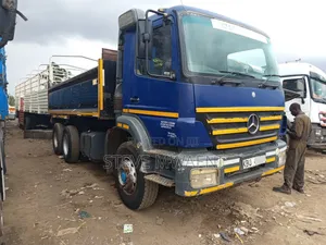 Axor Tipper