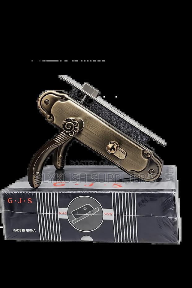 D005 Ab Lock