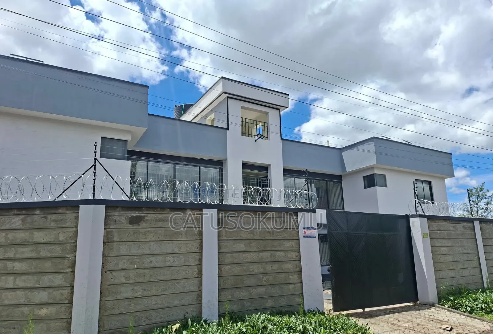 3bdrm Duplex in Sabaki for rent