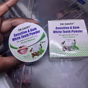 Davey Sensitive Gum White Teeth Powder.