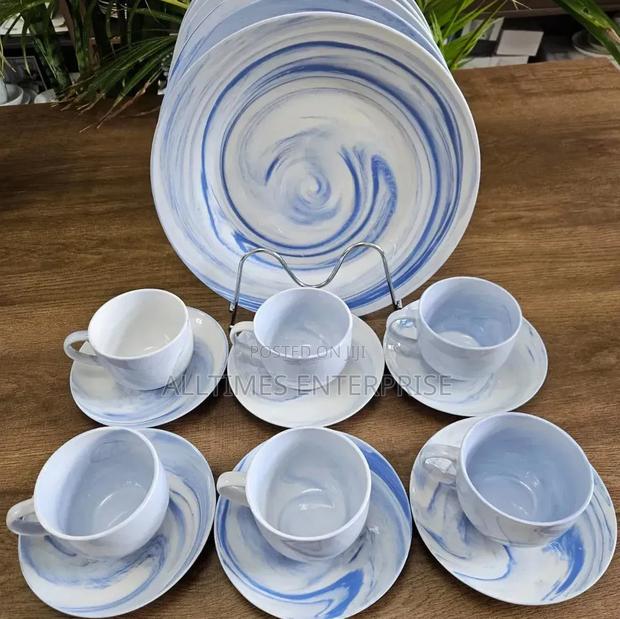 18 Pieces Ceramic Dinner Set Plate With Coffee Cup