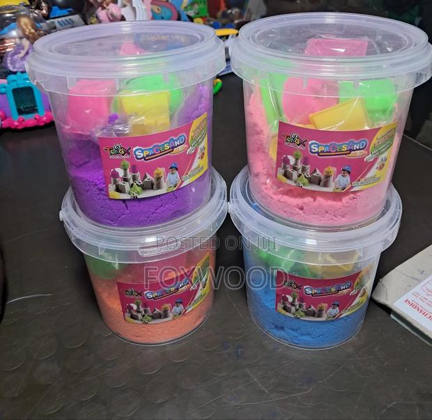 Kinetic Sand Toy Designed for Creative Play. - thumbnail 3
