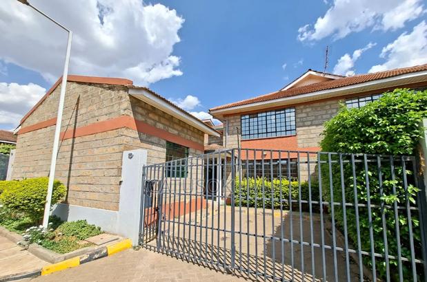 4bdrm Maisonette in Sabaki for sale