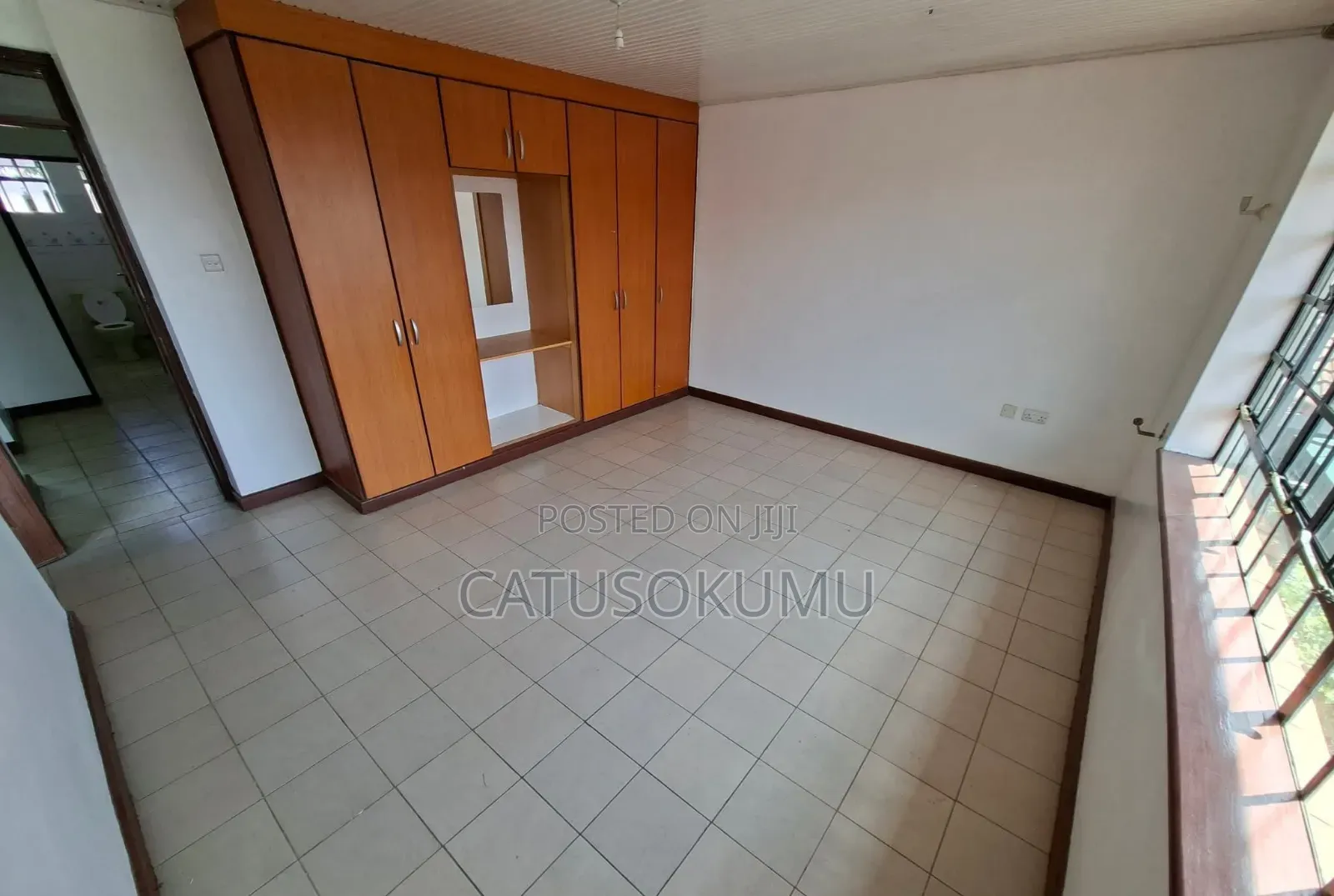4bdrm Maisonette in Sabaki for sale