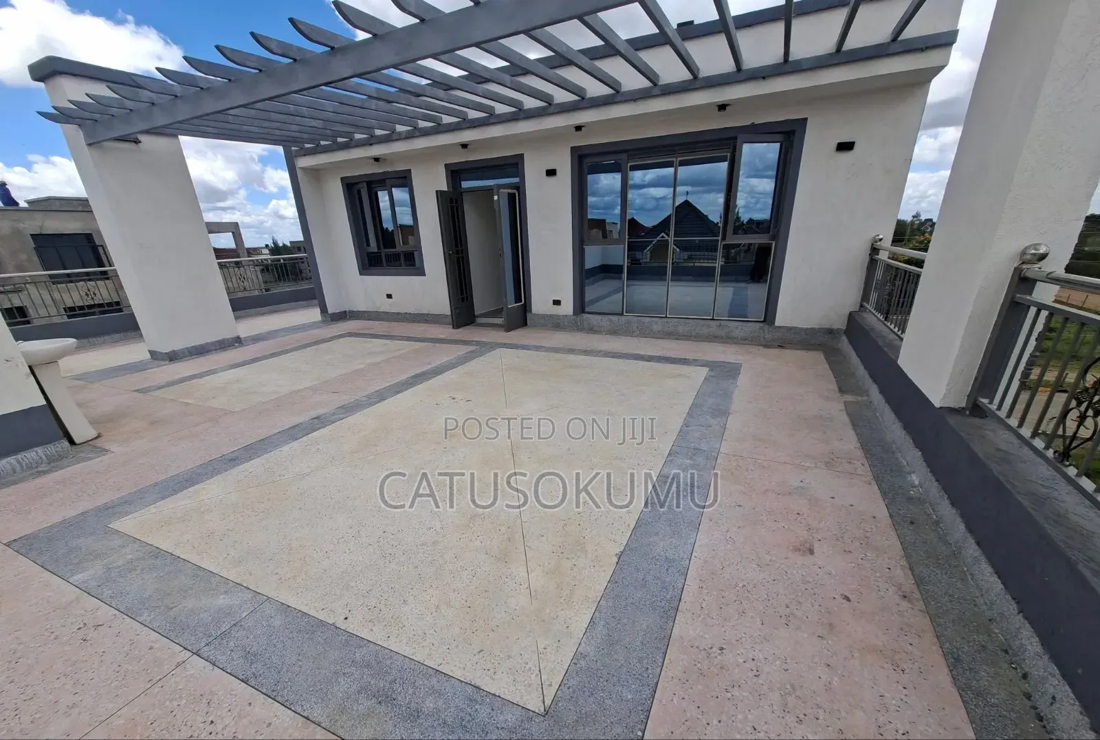 5bdrm Maisonette in Syokimau, Gateway Mall Area for sale