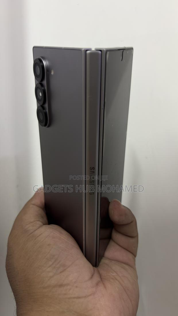 Samsung Galaxy Z Fold6 512 GB Gray - thumbnail 2