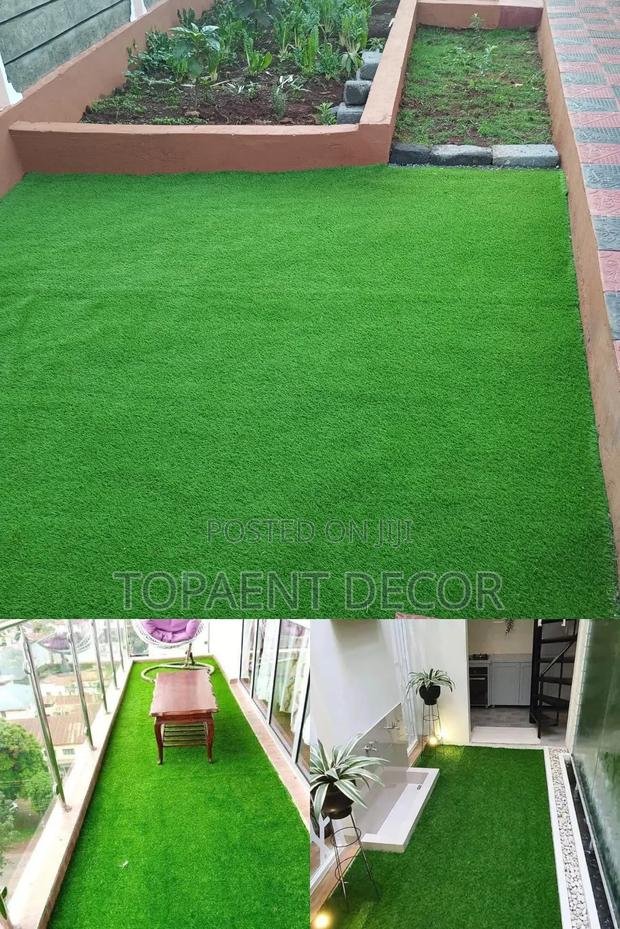 Comfort and Style Combined Balcony Artificial Grass Carpet