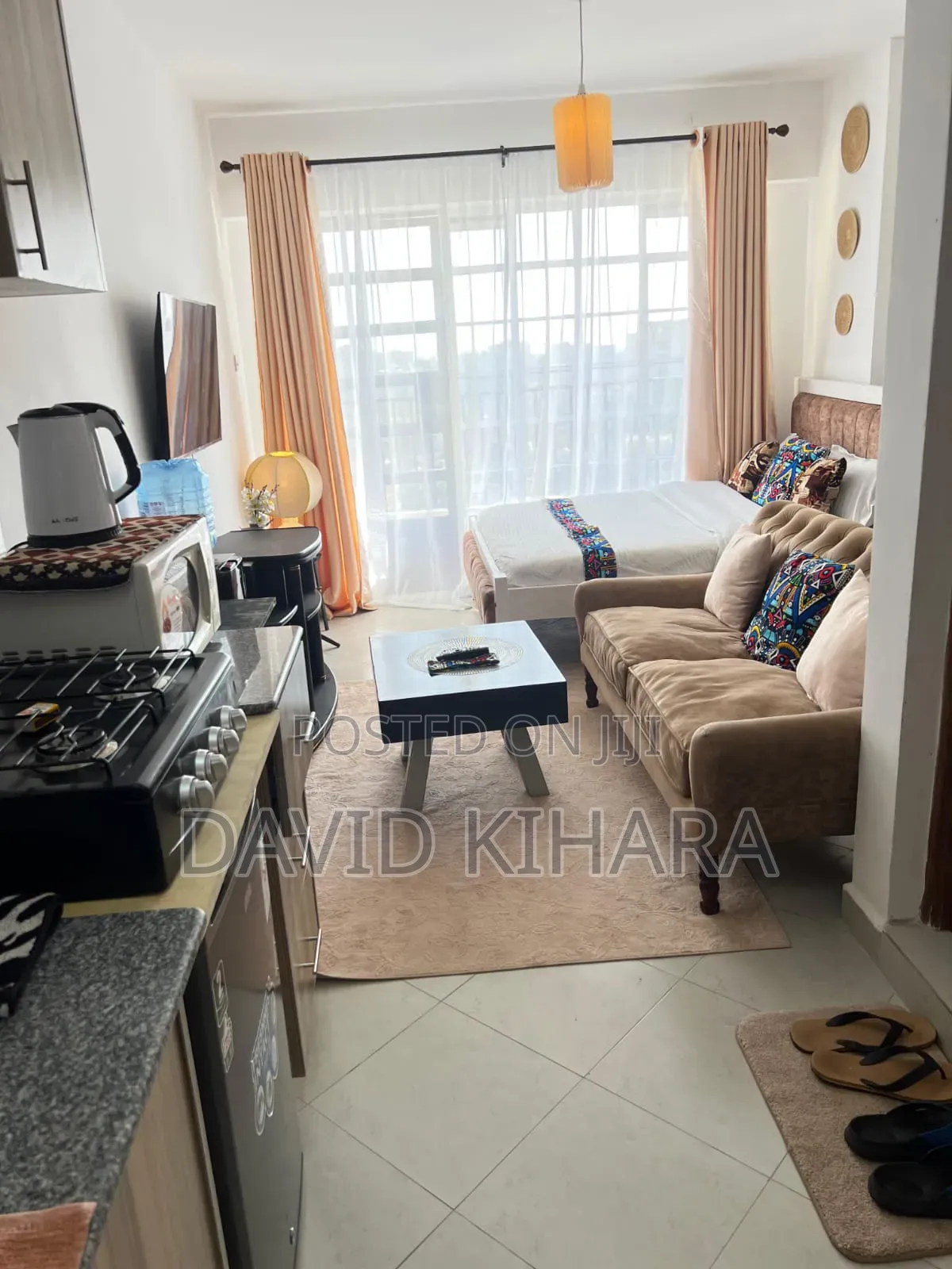 Studio Airbnb in Parklands Close to 1st Avenue