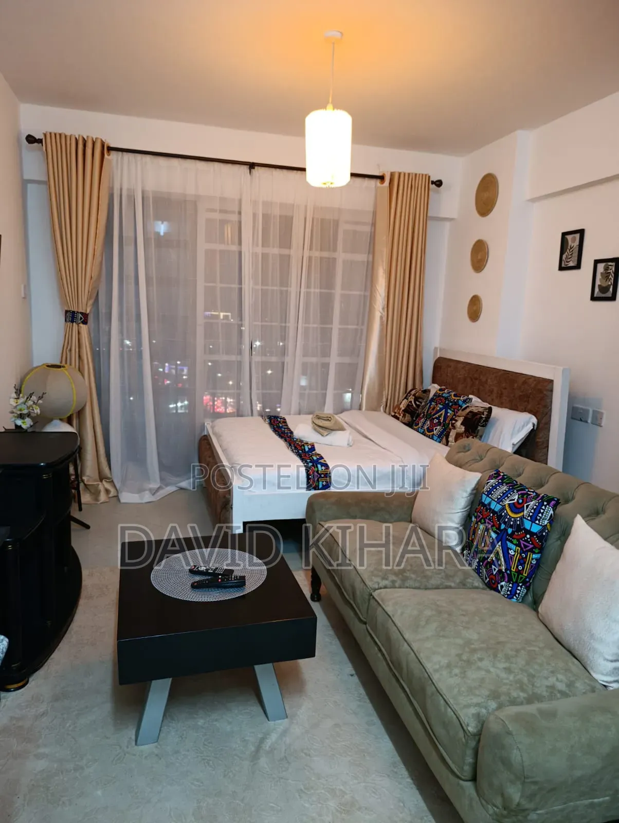 Studio Airbnb in Parklands Close to 1st Avenue