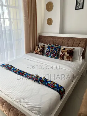 Studio Airbnb in Parklands Close to 1st Avenue