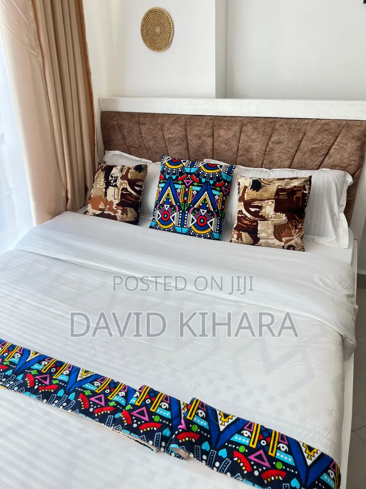 Studio Airbnb in Parklands Close to 1st Avenue