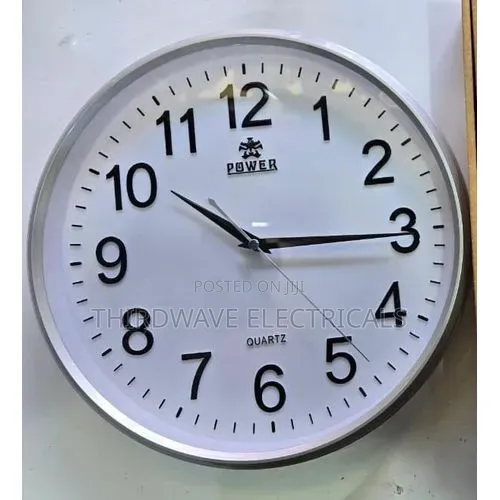 Modern Wifi Wall Clock With a Hidden Security Camera F9j