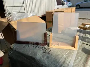 1 Pc Acrylic Photo Frame With Wooden Base